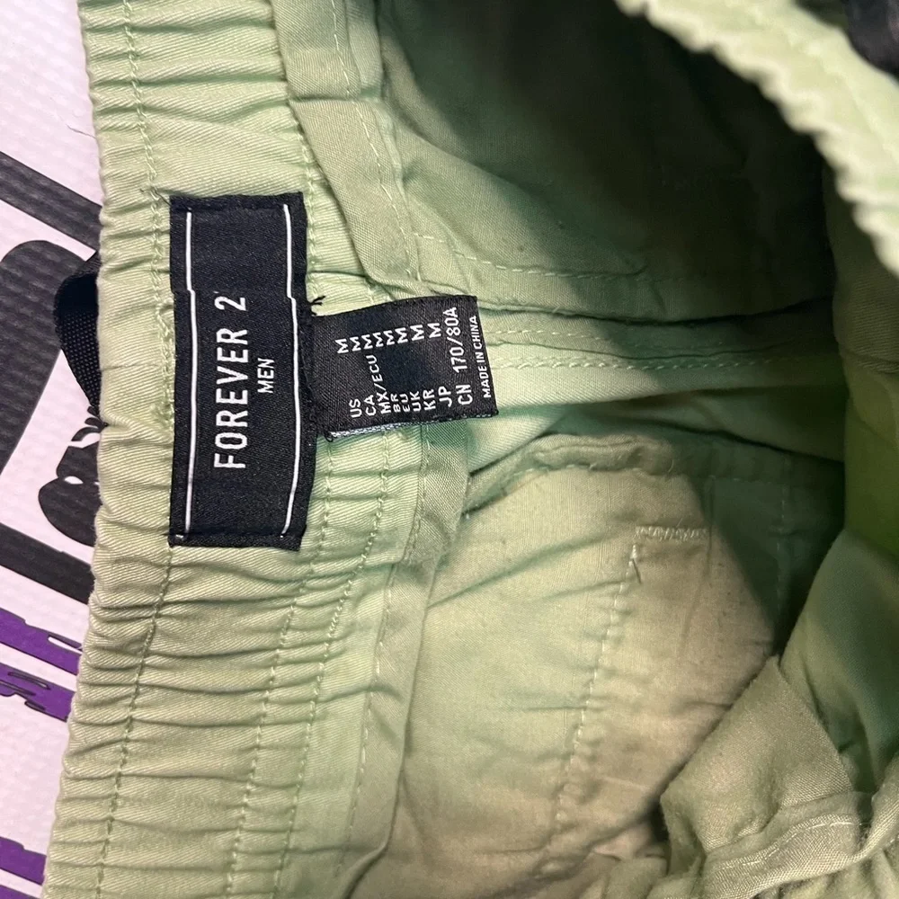 Sz Medium olive cargo joggers